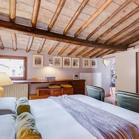 Dom wakacyjny Campo Marzio Boutique 300 Mt Dal Pantheon Rzym
