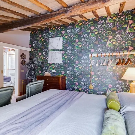 Dom wakacyjny Campo Marzio Boutique 300 Mt Dal Pantheon