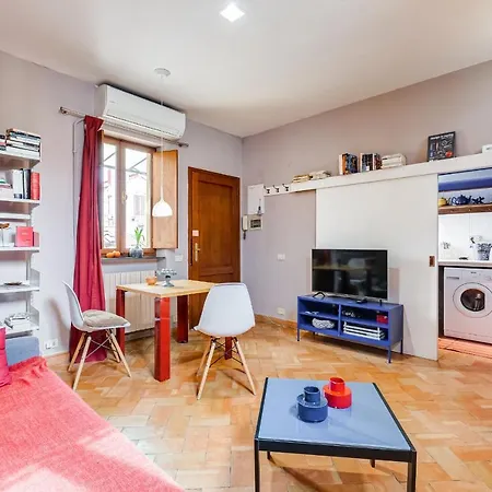 Dom wakacyjny Campo Marzio Boutique 300 Mt Dal Pantheon *